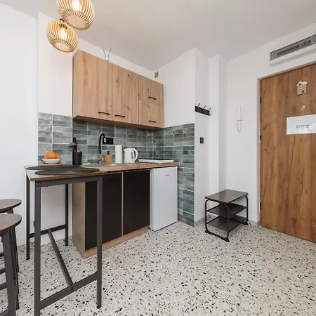 Metro Onz Apartment/warsaw * Varsó